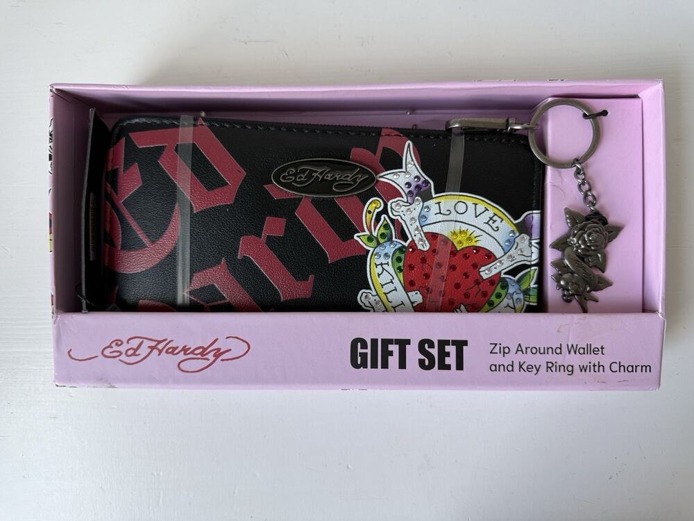 Ed Hardy Red Love Kills Slowly Tattoo Print Zip Around Wallet Wristlet NEW Y2K